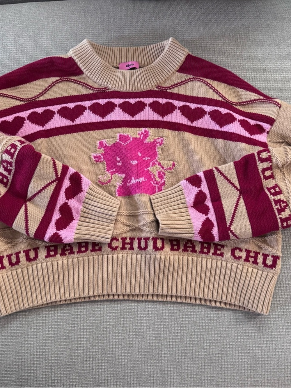Chuu Babe Chu Beige and Pink Heart Knit Sweater women 00